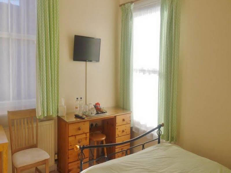 Burton Villa Guest House York Exterior photo